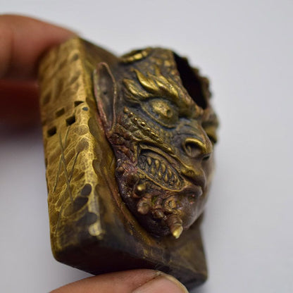 Retro Buddha and Demon shape, brass hand-carved lighter