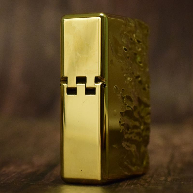 Half-surface water ripple design retro handmade brass bright surface windproof kerosene lighter